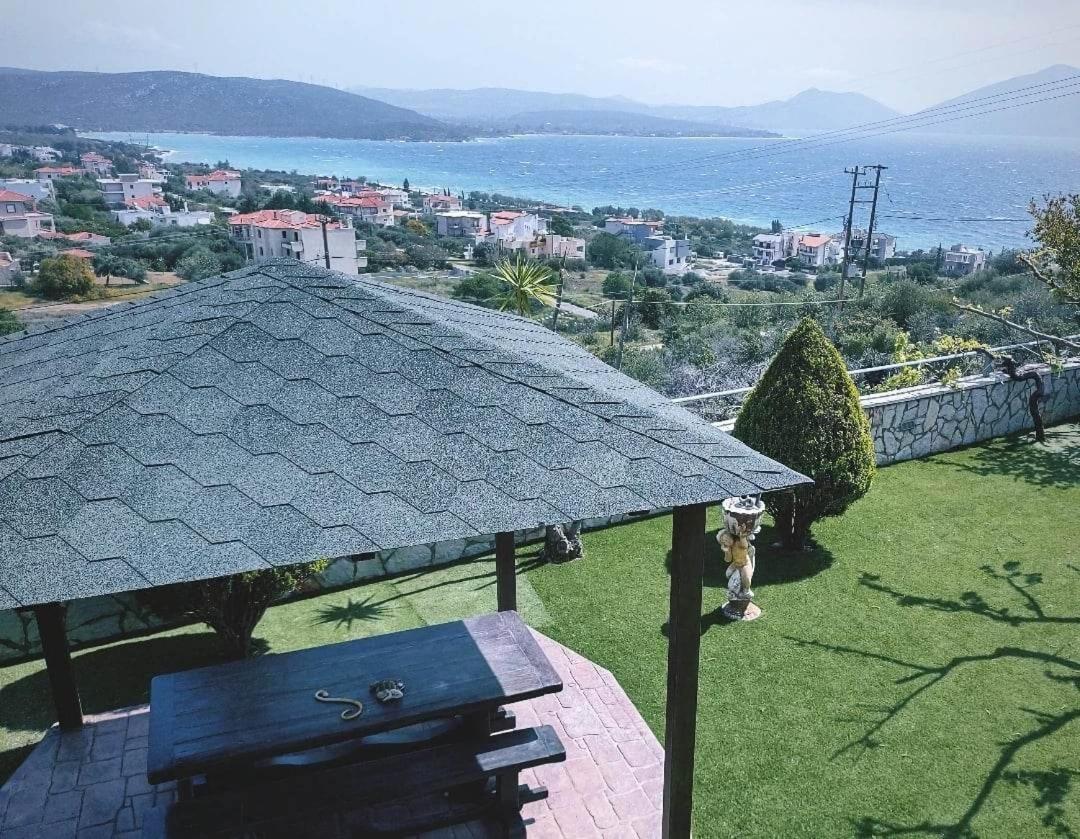 Villa Christine - Maisonettes With Fireplace Aliveri Ngoại thất bức ảnh